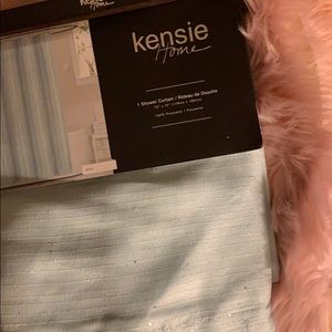 Kenzie home shower curtain “70” x72” 178 cm x183cm